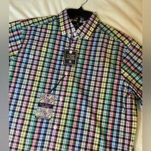 NEW Hart Schaffner Marx “Key West Collection” Plaid Shirt men’s size Medium NWT